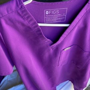 Figs Purple Catarina top Medium